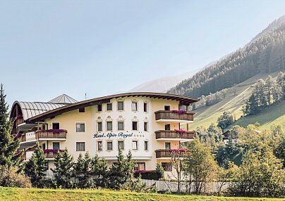 Alpin Royal Wellness Refugium & Resort Hotel St. Johann im Ahrntal