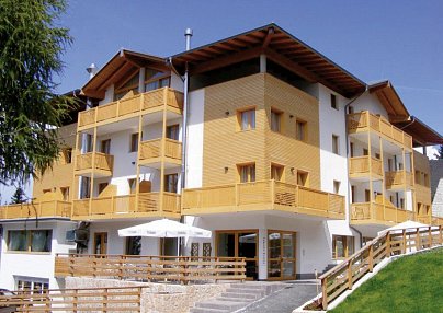 Italien Rundreise Südtirol - Gardasee 4* Hotels mit AI Monte Bondone