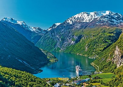 Kreuzfahrt Norwegen inkl. Bahn Schiffe