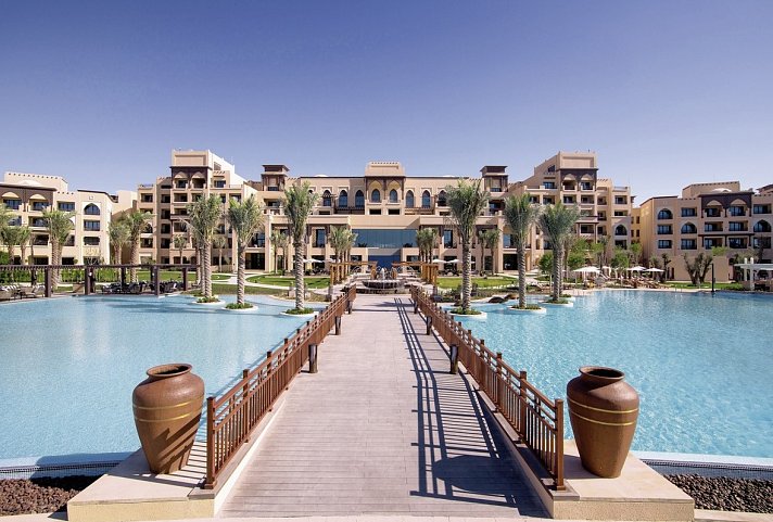 Saadiyat Rotana Resort & Villas