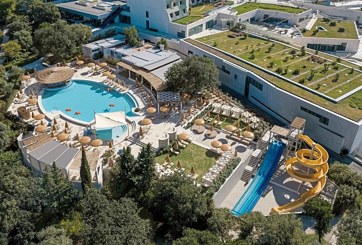 Valamar Tirena Hotel