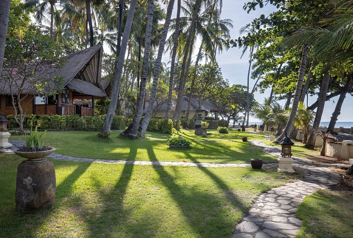 Alam Anda Ocean Front Resort & Spa