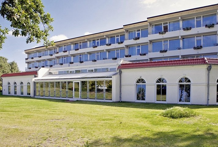 Ferien- und Freizeitpark Weissenhäuser Strand - Strandhotel