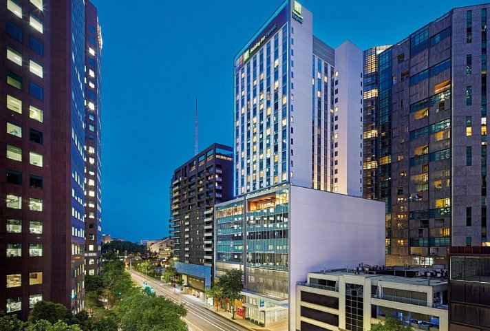 Holiday Inn Express Melbourne Southbank