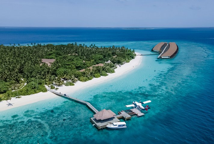 Reethi Faru Resort