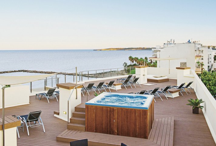 Cap de Mar Aparthotel & Suites