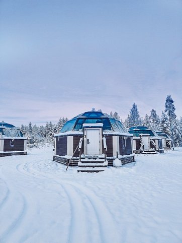 Polarlichtjagd im SnowHotel