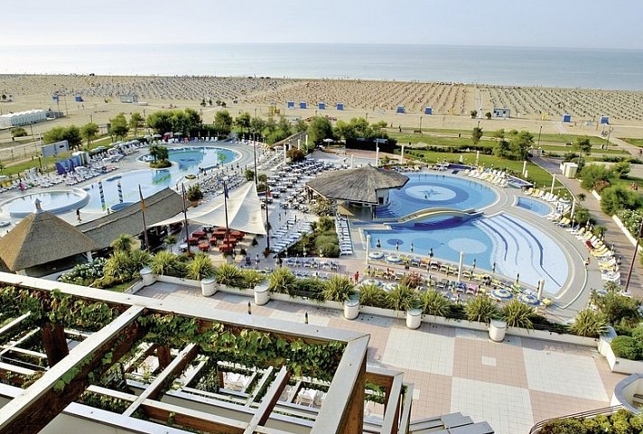 Savoy Beach Hotel &Thermal SPA