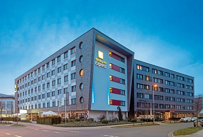 Holiday Inn Express Bremen Airport