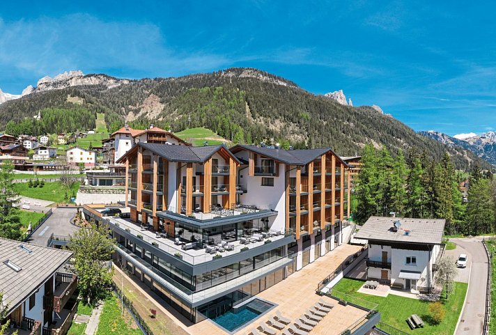 Ciampedie Luxury Alpine Spa Hotel