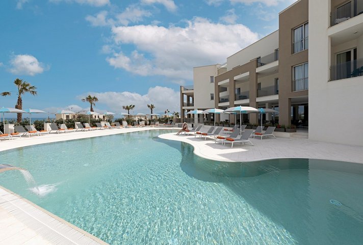 Resort La Battigia Beach & Spa