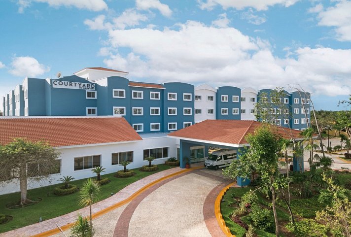 Courtyard Cancun Airport by Marriott