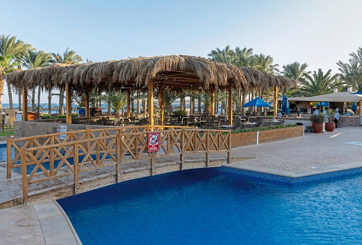 Fort Arabesque Resort & Spa