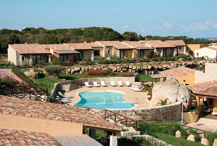 Punta Falcone Resort