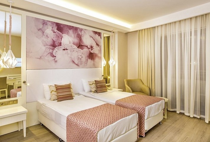 Diamond Premium Hotel & Spa