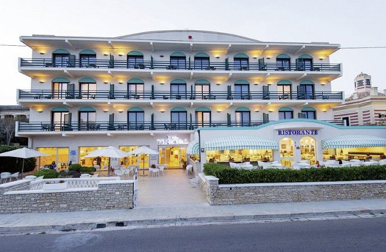 Hotel Terminal