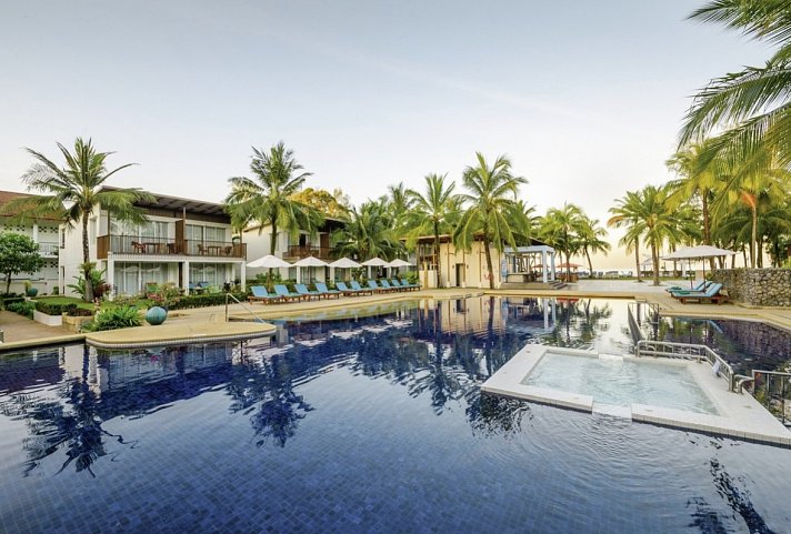 The Briza Beach Resort Khao Lak