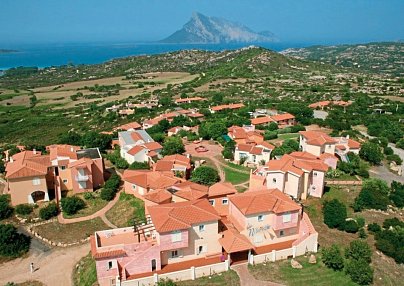 Residence Lu Nibareddu Loiri Porto San Paolo