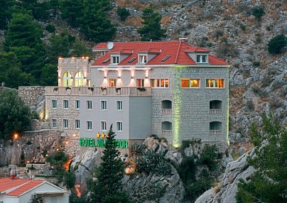 Villa Dvor Omis