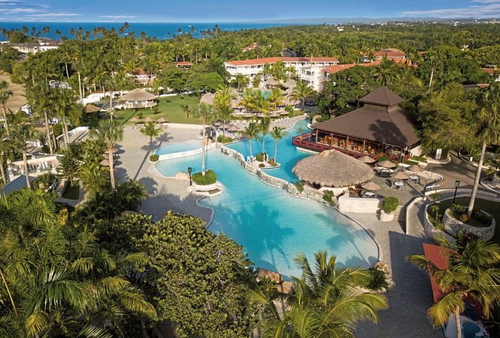 Lifestyle Tropical Beach Resort & Spa