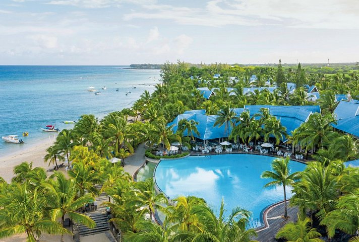 Victoria Beachcomber Resort & Spa